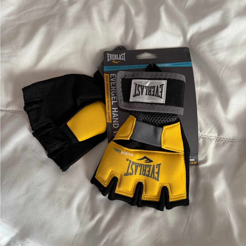 Everlast Boxing Hand Wraps in Yellow and Black